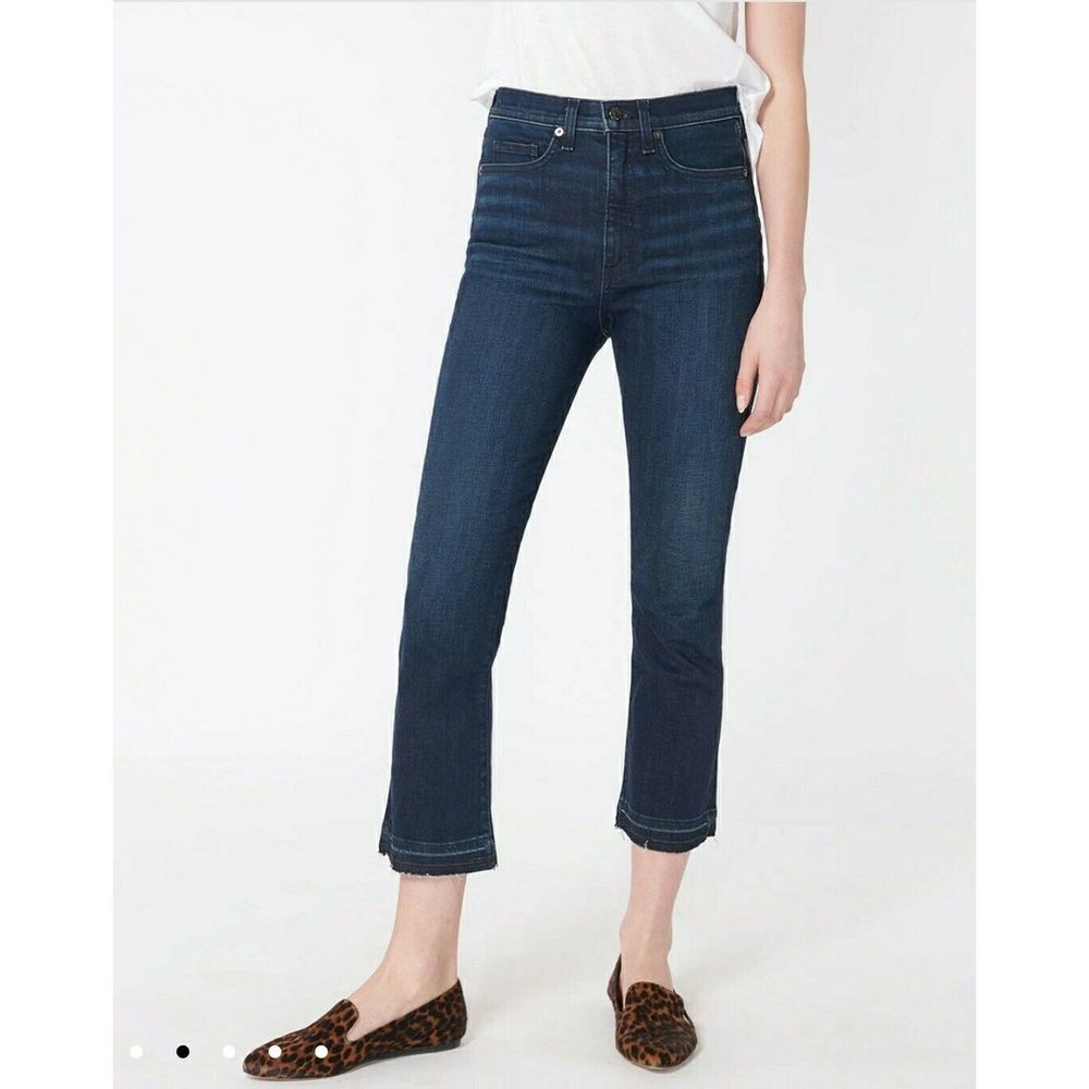 Veronica Beard Carly 11" Kick Flare Jeans Crop 28